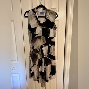 Simply Vera by Vera Wang Sleeveless Dress, Women's Size Small Asymmetric Hem